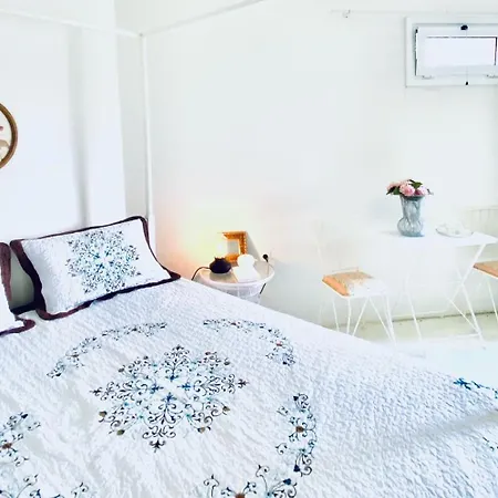 Guestroom By Gisterna Karpathos Town (Pigadia)